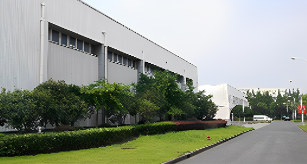 アジア 倉庫：東芝ロジスティクス上海外高橋社 本部倉庫